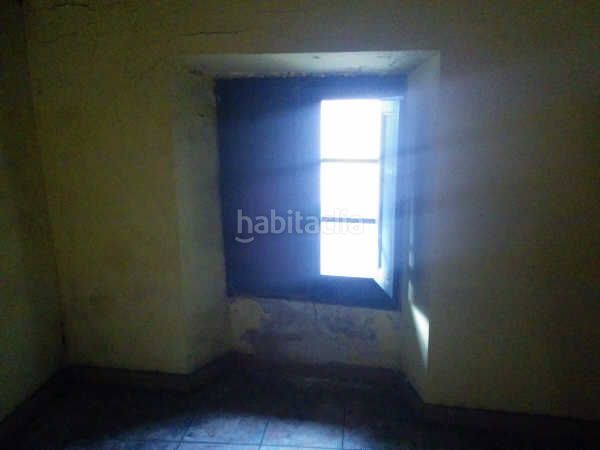 Foto 6486a087-da68-408e-8ca5-c80bfa1a1088. Edifici a Jonquera (La)