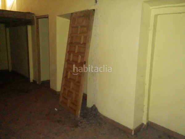 Foto 6f6cea1c-7172-4f7e-a597-fa447687fd09. Edifici a Jonquera (La)