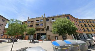 Local Comercial  Pz divina pastora. Solvia inmobiliaria  locales vic