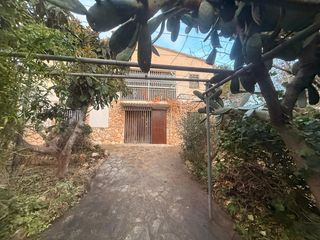 Chalet  C/ joan maragall. Solvia inmobiliaria  chalet independiente montmell el
