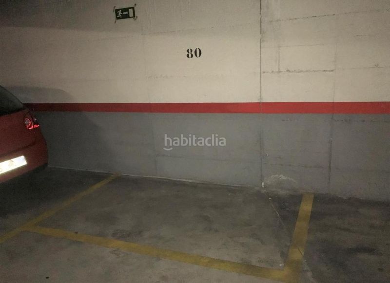 Foto 03446699-56d7-4f9a-9ea7-82823f0cc9e6. Aparcament cotxe a Los Cármenes Madrid