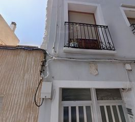 Pis  C/ empedrada. Solvia inmobiliaria  piso villena