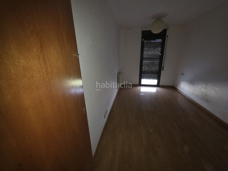 Foto b0d66d68-cc55-4841-accb-6a96191d9258. Pis a Centelles