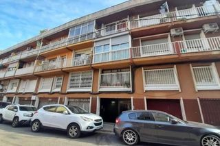 Attique  C/ pons i pons. Solvia inmobiliaria  ático santa coloma de gramenet