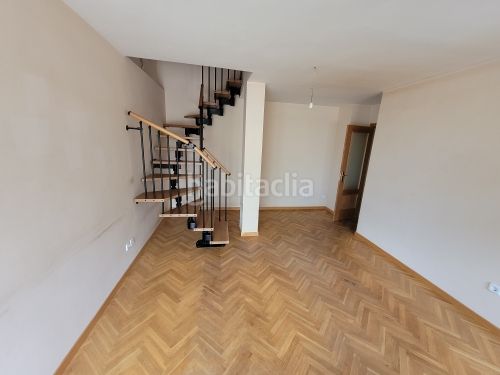 Foto 4a57a172-1f49-4e4d-bd92-611b958bd48d. Dúplex a Iriépal-Taracena-Valdenoches Guadalajara