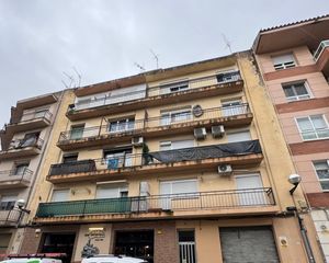 Piso  C/ comte sicart. Solvia inmobiliaria  piso vilaseca