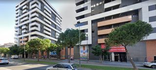 Local Comercial  Av roma. Solvia inmobiliaria  locales tarragona