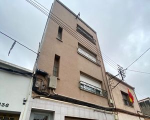 Pis  C/ hoquei. Solvia inmobiliaria  piso terrassa
