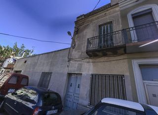 Chalet  C/ trece de septiembre. Solvia inmobiliaria  casa rubí