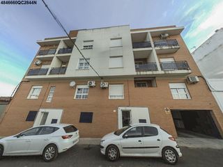 Pis  C/ argentina. Solvia inmobiliaria  piso almendralejo