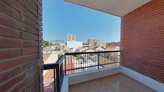 Pis  C/ los pinos. Solvia inmobiliaria  piso valencia