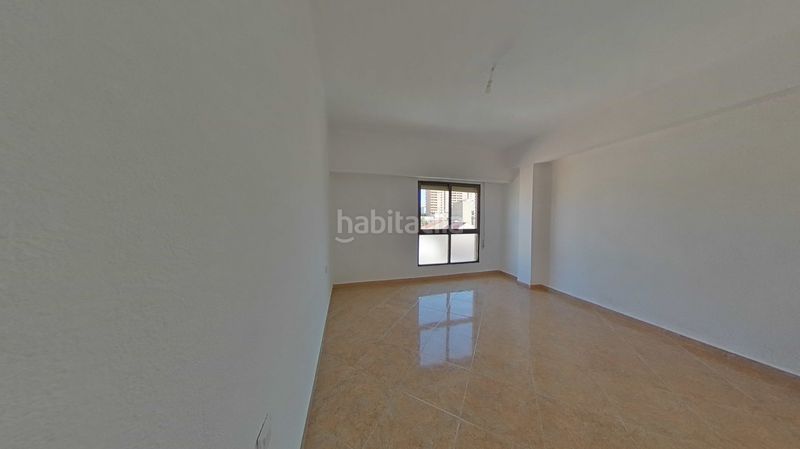 Foto 47501066-3bbb-4640-9928-1b5168fb096b. Pis a Benimàmet Valencia