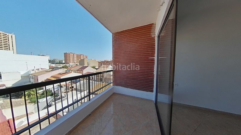 Foto 624061b7-fa10-4675-8d0e-7a713e63714f. Pis a Benimàmet Valencia