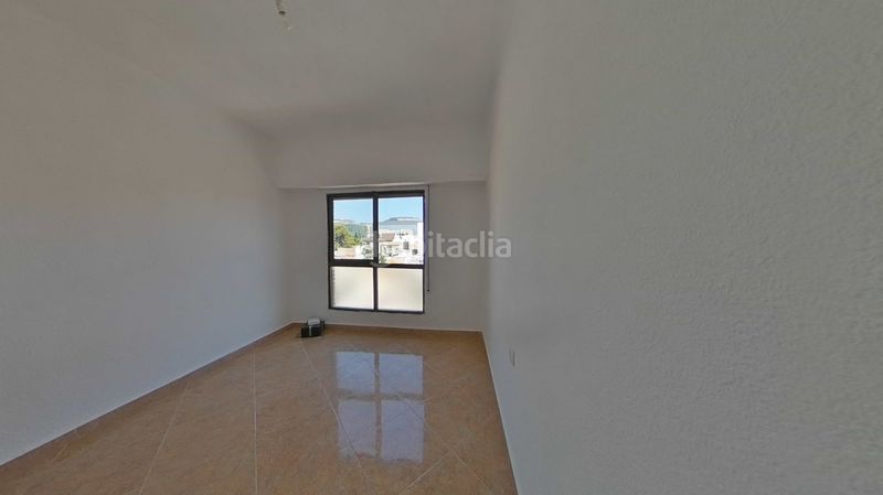 Foto d12c834e-3b88-4043-b8b0-e5e3a5599425. Pis a Benimàmet Valencia