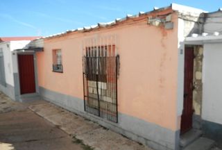 Xalet  C/ ebro. Solvia inmobiliaria  casa badajoz