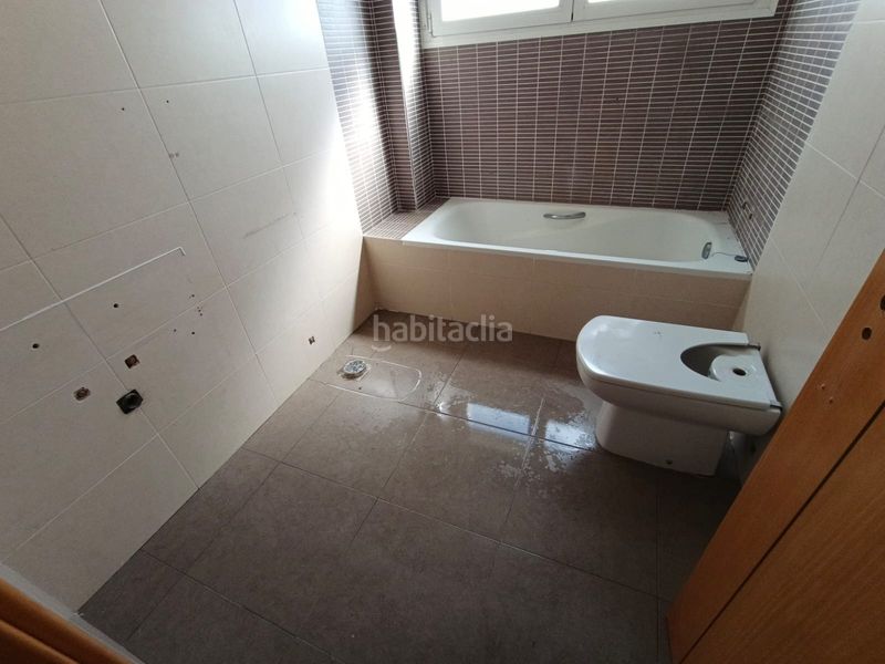 Foto 66049b41-a68f-4cbb-82dc-c7fbc22252f2. Casa pareada solvia inmobiliaria chalet adosado yuncos en Numancia de la Sagra