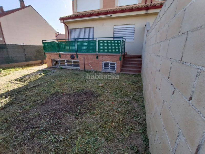 Foto 75b4f0f3-189e-4746-930b-516ca7d68316. Casa pareada solvia inmobiliaria chalet adosado yuncos en Numancia de la Sagra