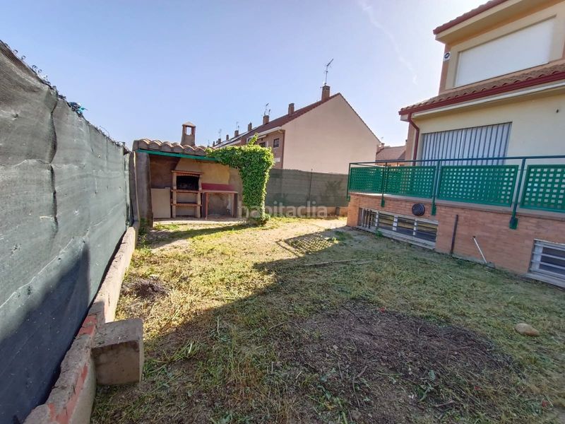 Foto f7243e4a-f9eb-45fa-b003-554e8f155a1f. Casa pareada solvia inmobiliaria chalet adosado yuncos en Numancia de la Sagra
