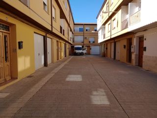 Pis  C/ las tahullas. Solvia inmobiliaria  piso requena