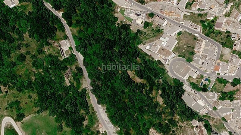 Foto e876d364-eb45-41b2-bb09-dd8f7cb76fb9. Finca rústica solvia inmobiliaria terreno con edificación en Trevélez