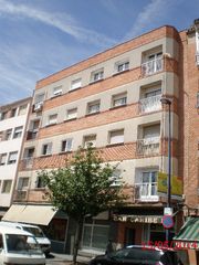 Pis a Av/ Reyes Catolicos