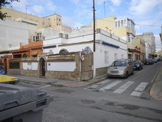 Flat  Crt/ arsenal carraca. Solvia inmobiliaria  piso san fernando
