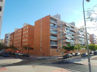 Pis  C/ els poblets. Solvia inmobiliaria  piso alicantealacant