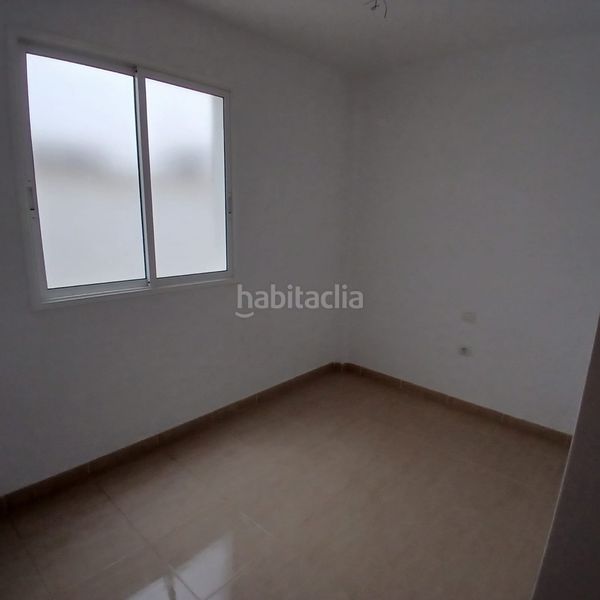 Foto f69f3082-815a-4448-8388-0ddea79d0ab8. Pis amb aparcament a Centro Orotava (La)
