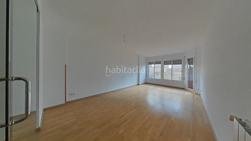 Foto 0a47b073-d060-4a36-8239-18362e56ec75. Pis amb calefacció a Mestral Reus