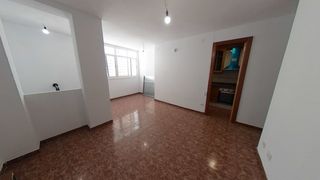 Dúplex  C/ castellbo. Solvia inmobiliaria  dúplex hospitalet de llobregat el