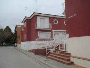 Casa aparellada a C/ Habana