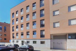 Appartement  C/ tramuntana. Solvia inmobiliaria  piso ripollet