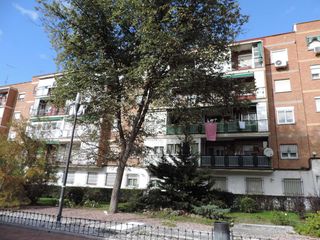 Flat  C/ arevalo. Solvia inmobiliaria  piso móstoles