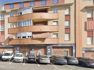 Etagenwohnung  C/ frío industrial. Solvia inmobiliaria  piso lucena