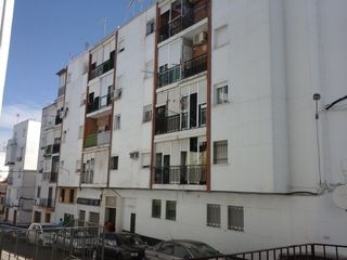 Pis  C/ santander. Solvia inmobiliaria  piso san juan de aznalfarache