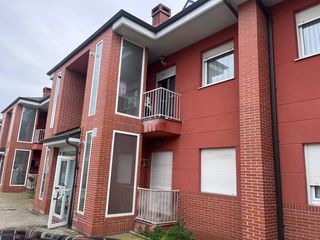 Etagenwohnung  Barrio la iglesia. Solvia inmobiliaria  piso piélagos