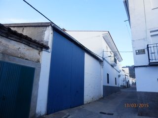 Building  C/ laureano vega loro. Solvia inmobiliaria  edificio serradilla