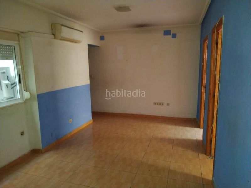 Foto f8ca329a-e4b7-43ef-bb53-7a5b50b66e1f. Pis a Barrio Benicalap Valencia