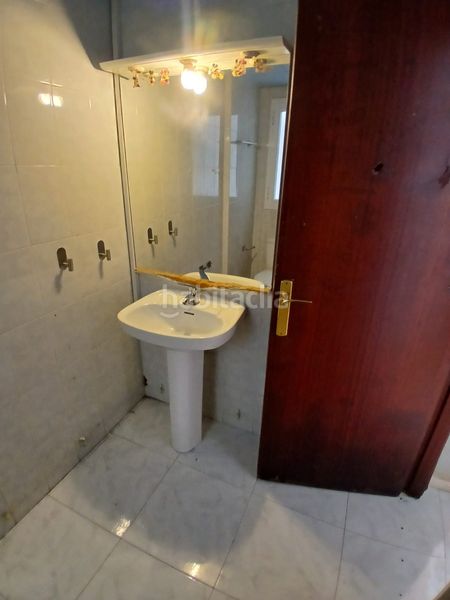 Foto b9ffdadb-80d5-4313-a707-da9aa3964128. Pis a Els Pavos Blanes