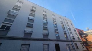 Flat  C/ sant salvador. Solvia inmobiliaria  piso ripollet