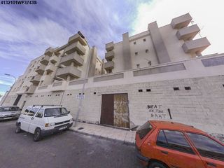 Appartement  Av/ pintor gines parra. Solvia inmobiliaria  piso vícar