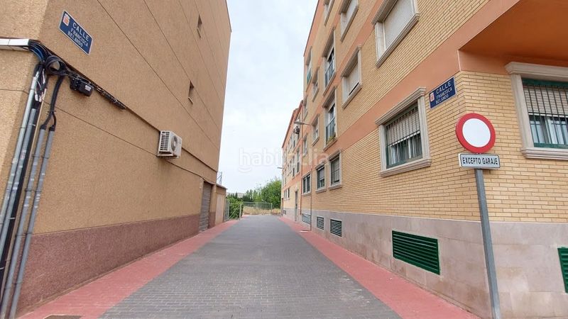 Foto dca077cc-e261-4042-a2d9-56be6e671a10. Aparcament cotxe a Puente Tocinos Murcia