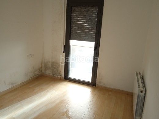 Foto cbe15664-5a15-4b75-b791-a613c243e8a9. Pis amb calefacció a Tàrrega