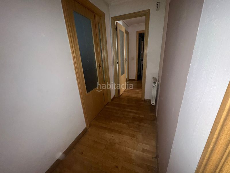 Foto 9aef5756-87ad-43bd-8211-e5cf16f8c380. Pis a Orcasitas Madrid