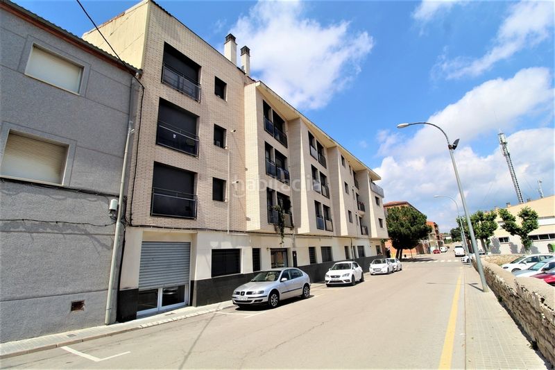 Foto 8427ca01-e238-43ed-97e6-95352ce1f9e9. Aparcament cotxe a Calaf