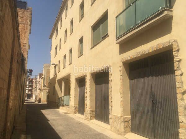 Foto c76f49fc-88b6-4d9e-8d18-6141ab4a8a75. Aparcament cotxe a Roquetes
