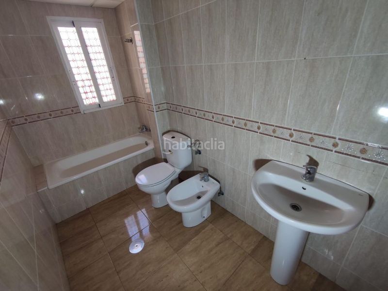 Foto ecb26d5b-10fb-4d3b-a09d-69650402019e. Pis amb aparcament a Fortuna