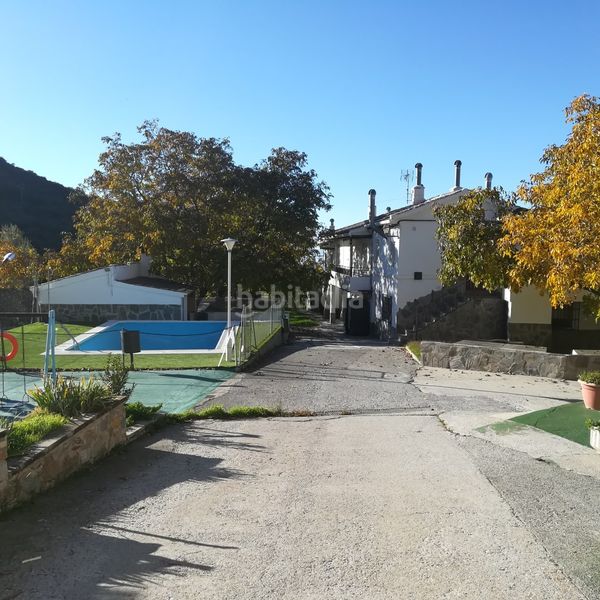 Foto 56ec05a6-893c-4bc8-b389-22b09ff643ee. Affitto edificio in Güéjar Sierra