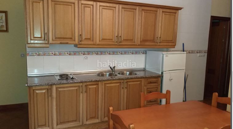 Foto fb2bd38b-6c14-47d5-b58d-c327c85ed6e3. Affitto edificio in Güéjar Sierra