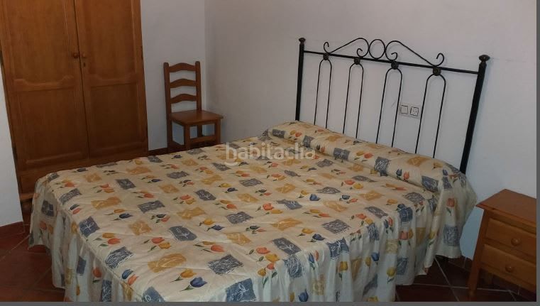 Foto 55a40ac3-5e04-43c7-9c19-3a3c715fb89e. Lloguer edifici a Güéjar Sierra